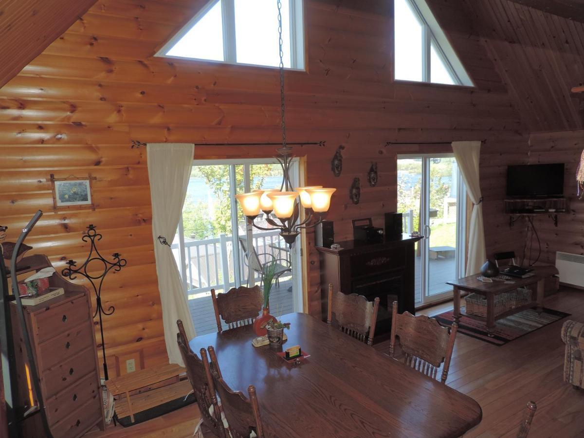 Chalets Garou Saint-Ferdinand エクステリア 写真